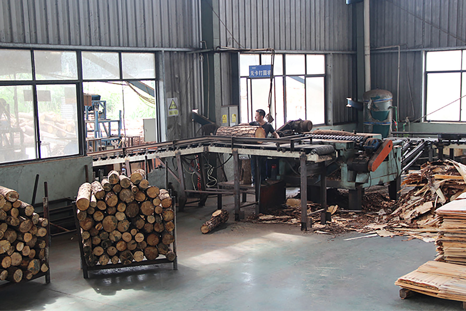 廠(chǎng)房(fáng)設備