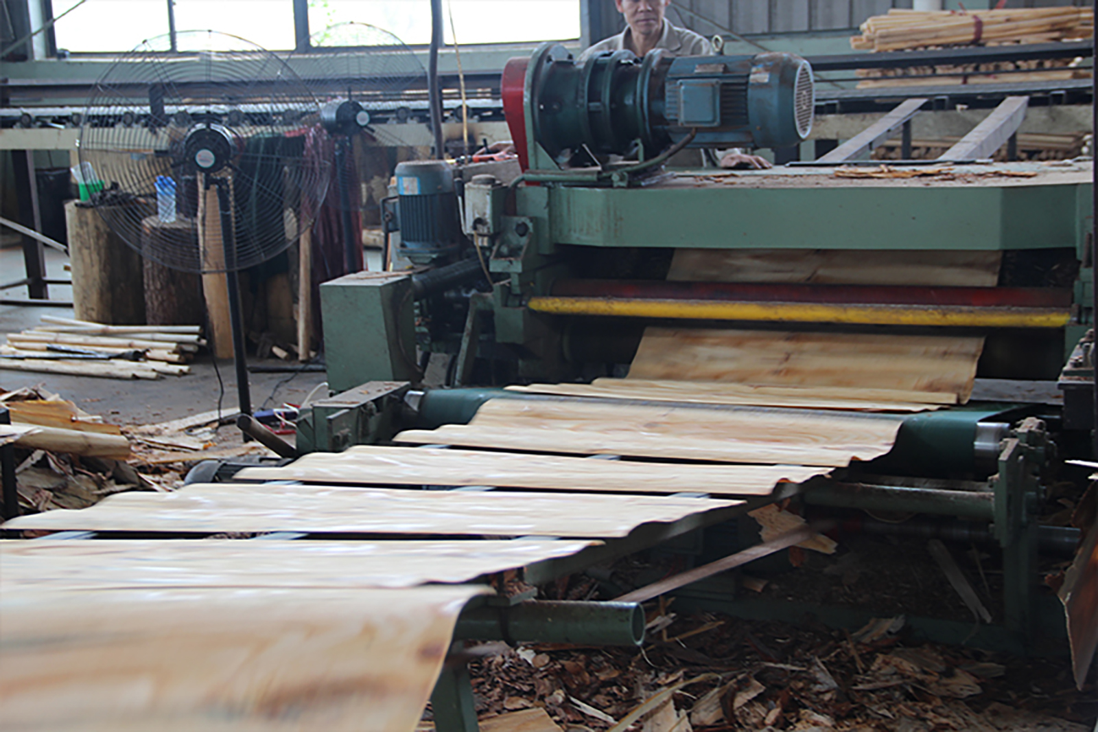 廠(chǎng)房(fáng)設備